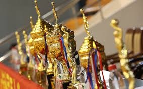 一款游戏如何能让对背景完全陌生的玩家，产生强烈的代入感？