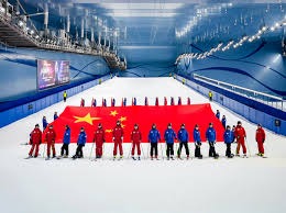 NBA最新排名公布！湖人岌岌可危，凯尔特人两队惊现爆冷，快船喜讯不断